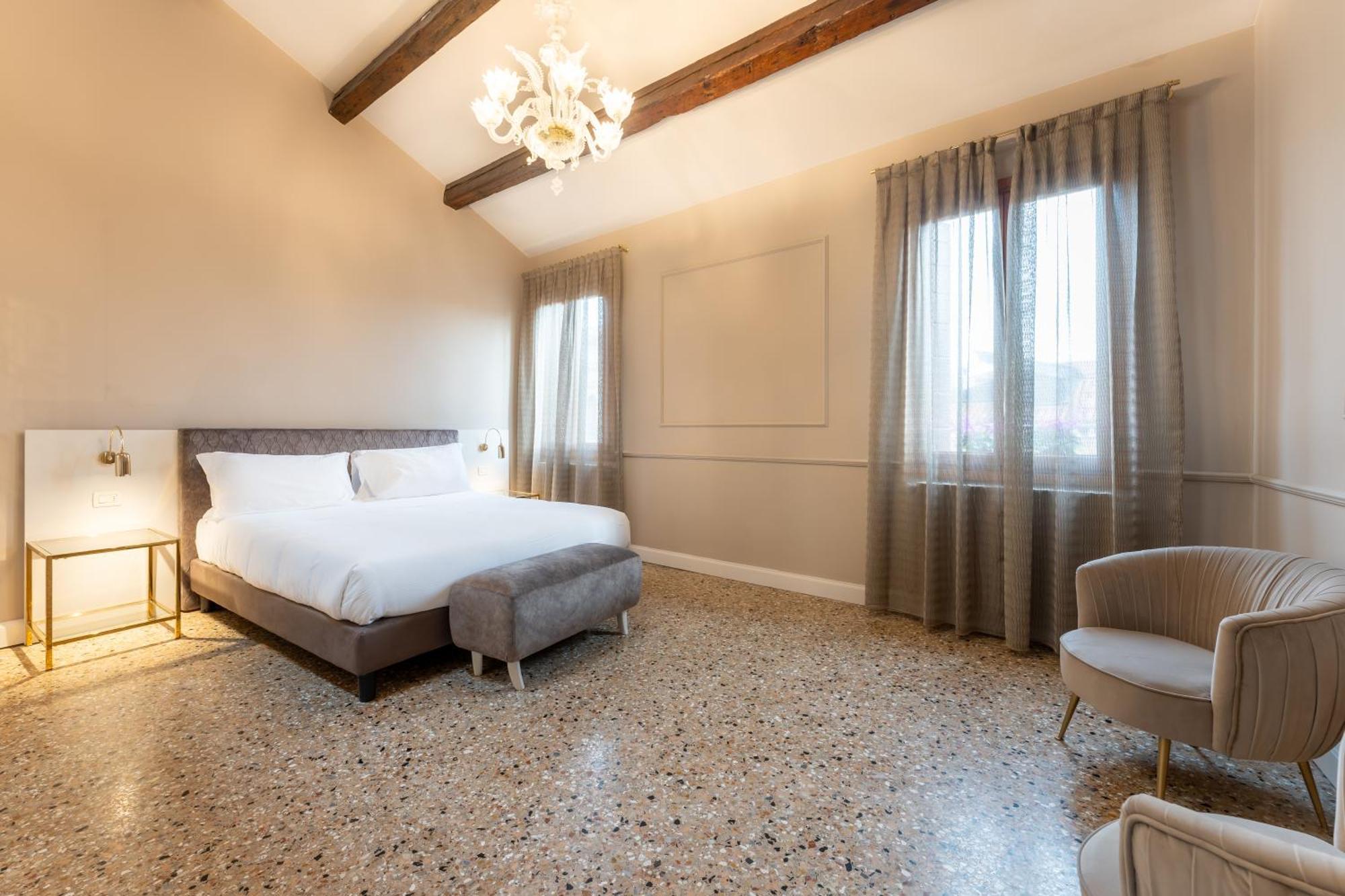 San Vio Palace Luxury Apartment Venedig