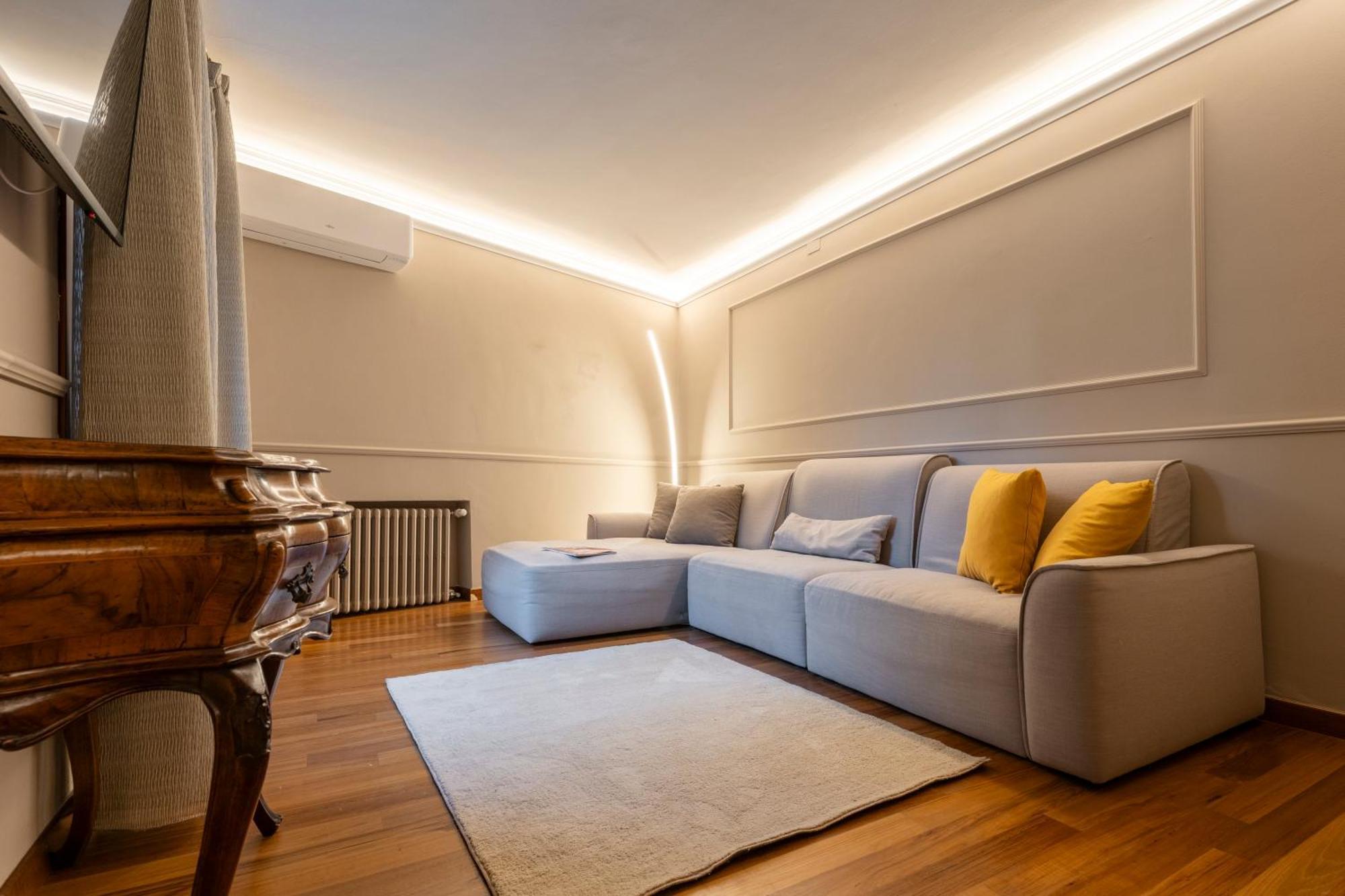 San Vio Palace Luxury Apartment