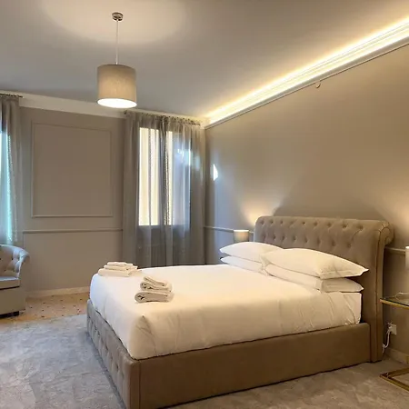 San Vio Palace Luxury Apartments Venice Exterior photo