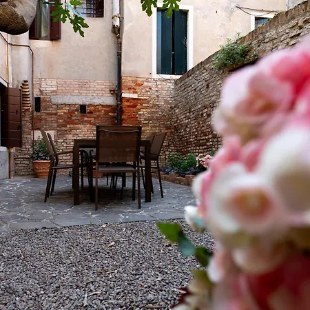 San Vio Palace Luxury Apartments Venedig Exterior foto