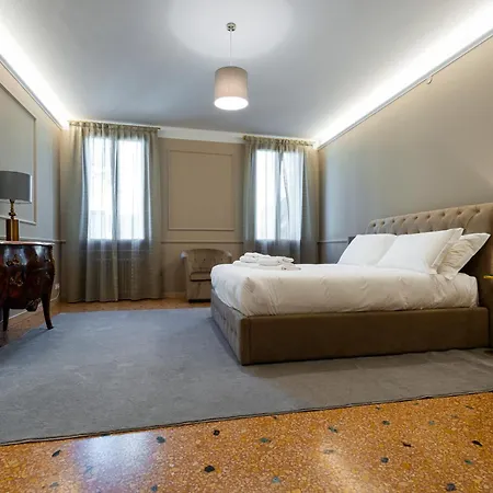 San Vio Palace Luxury Apartments Venedig Exterior foto