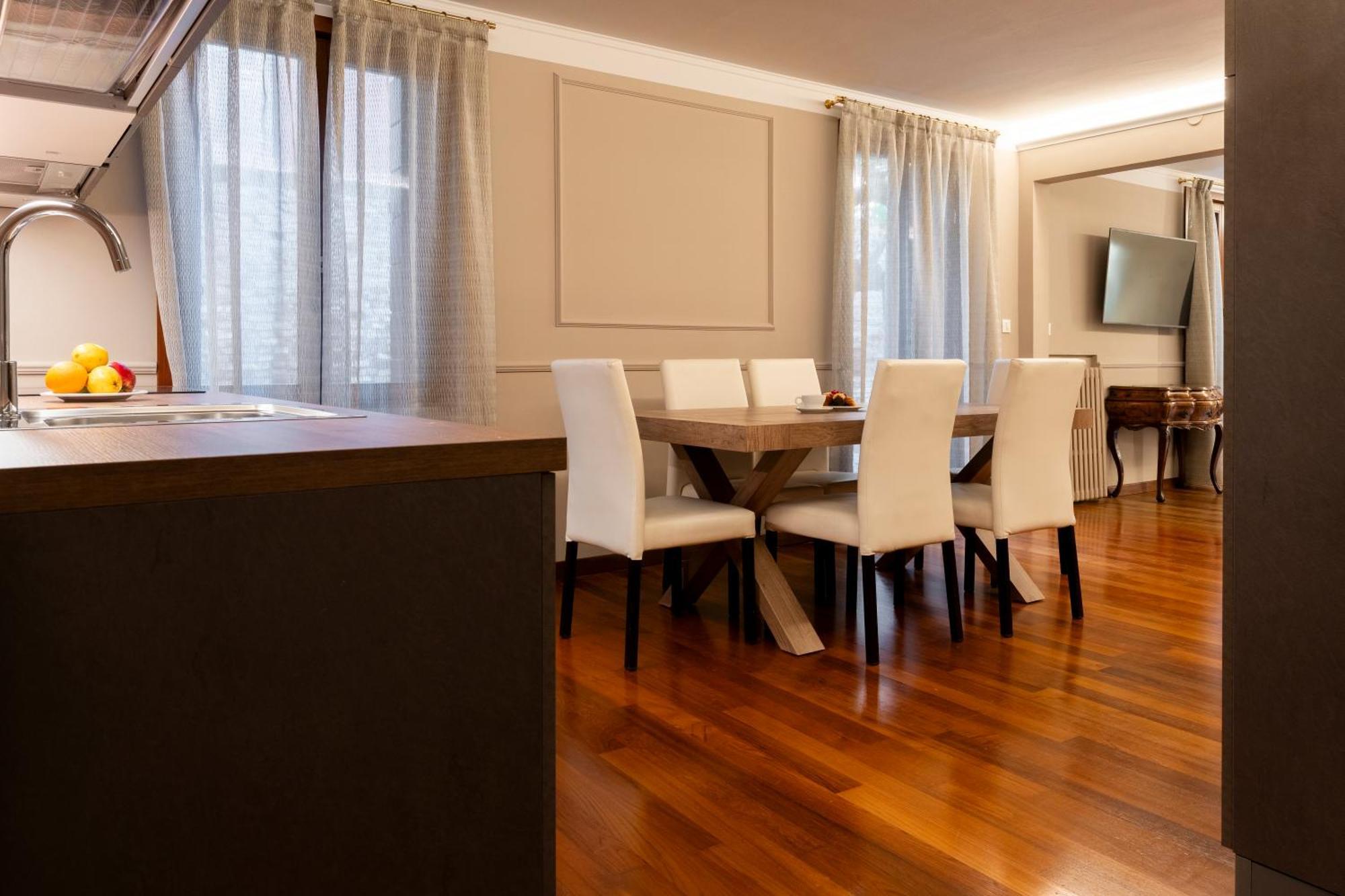 San Vio Palace Luxury Apartment *